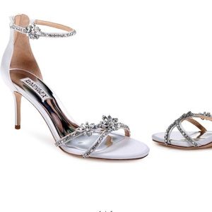 Badgley mischka heels